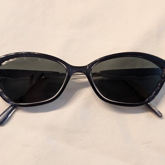 Women's Sunglasses Blue with Grey Lenses - Picture 6 of 9